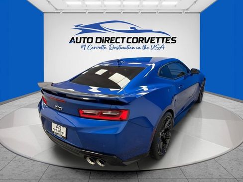 Used 2017 Chevrolet Camaro ZL1 RWD image 9