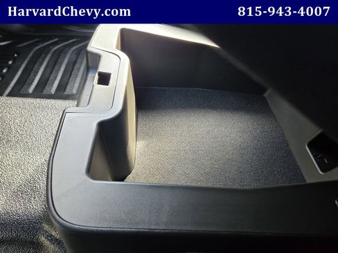Used 2025 Chevrolet Silverado 3500 LT image 11