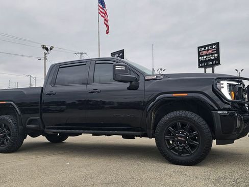 Used 2024 GMC Sierra 2500 AT4 w/ AT4 Premium Plus Package image 1