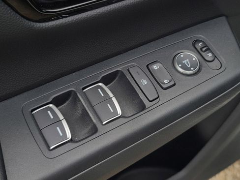 Used 2026 Honda CR-V Sport Touring image 13