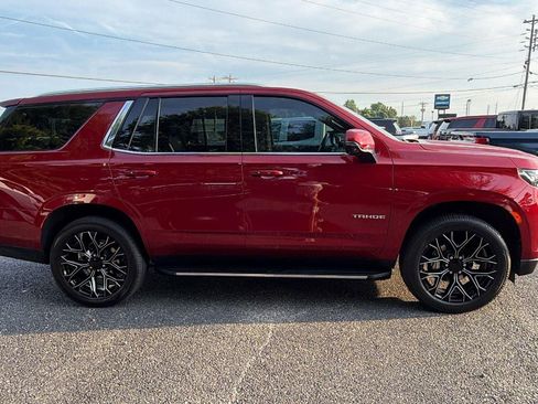 Used 2023 Chevrolet Tahoe LT w/ Luxury Package RWD image 8