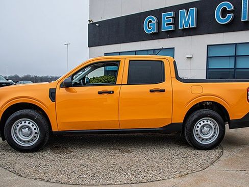 New 2026 Ford Maverick XL image 2