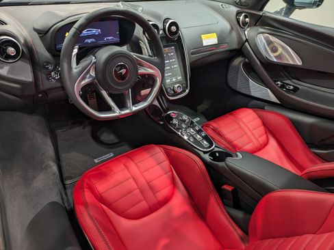 Used 2025 McLaren GTS image 7