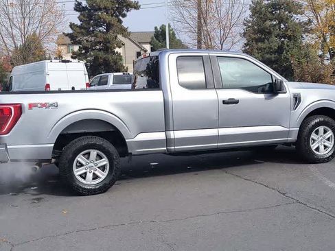 Used 2023 Ford F150 XLT w/ Trailer Tow Package AWD/4WD image 9