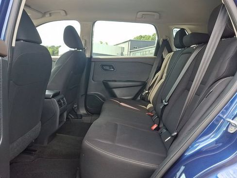 Used 2023 Nissan Rogue S AWD/4WD image 11