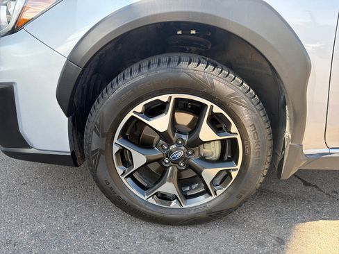 Used 2020 Subaru Crosstrek 2.0i Premium AWD/4WD image 10
