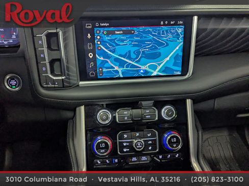 Used 2024 GMC Yukon Denali w/ Denali Reserve Package AWD/4WD image 25