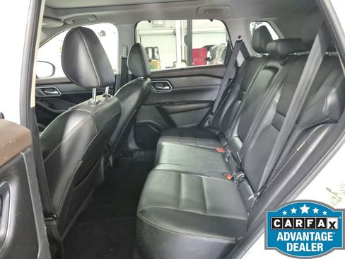 Used 2021 Nissan Rogue SL FWD image 19
