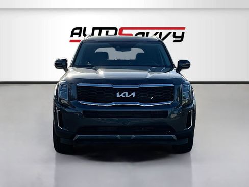 Used 2022 Kia Telluride EX w/ EX Premium Package FWD image 2