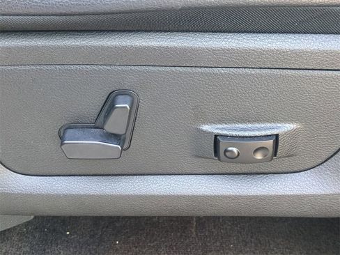 Used 2017 RAM 1500 Sport w/ Convenience Group image 20