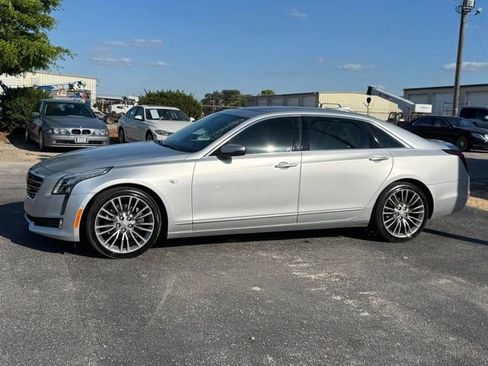 Used 2017 Cadillac CT6 Premium Luxury w/ Active Chassis Package AWD/4WD image 4