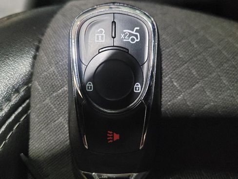 Used 2019 Buick Encore Preferred image 32