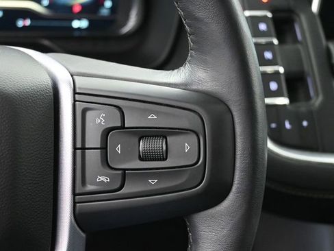 Used 2022 GMC Yukon XL SLT w/ SLT Luxury Package image 36