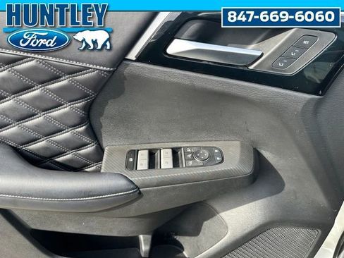 Used 2024 Mitsubishi Outlander SEL Black Edition AWD/4WD image 21