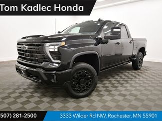 Used 2024 Chevrolet Silverado 2500 LTZ w/ LTZ Plus Package AWD/4WD video 1
