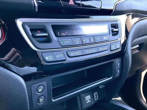 Used 2023 Honda Passport Elite image 35
