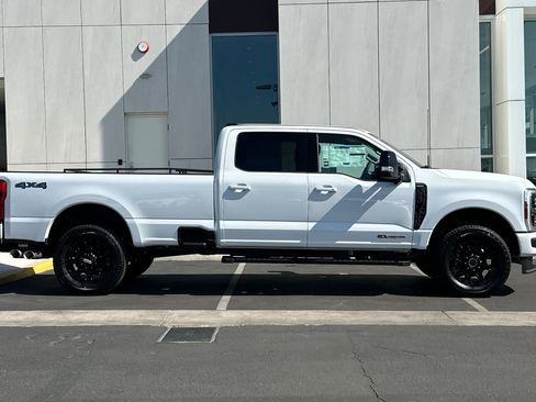 New 2026 Ford F250 Lariat w/ Black Appearance Package image 2
