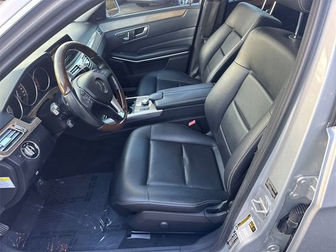 Used 2014 Mercedes-Benz E 350 Sedan image 9