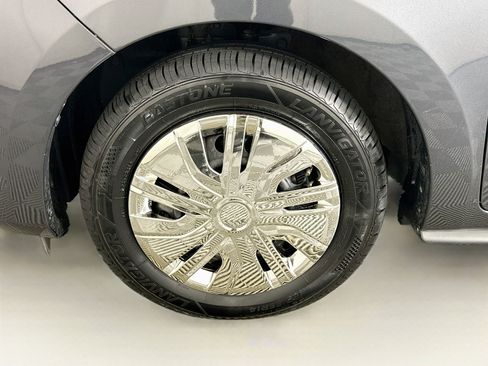 Used 2024 Mitsubishi Mirage ES FWD image 11