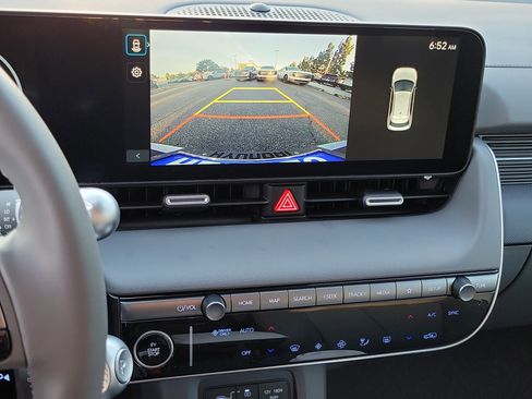 Certified 2025 Hyundai Ioniq 5 SEL image 15