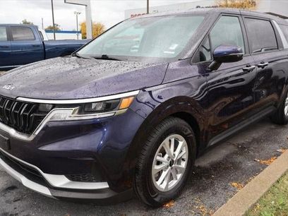 Used 2023 Kia Carnival LX