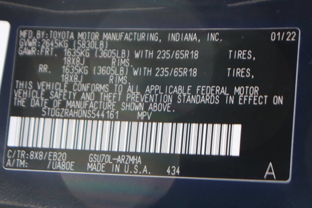 Used 2022 Toyota Highlander XLE FWD image 52