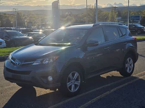 Used 2014 Toyota RAV4 XLE image 1