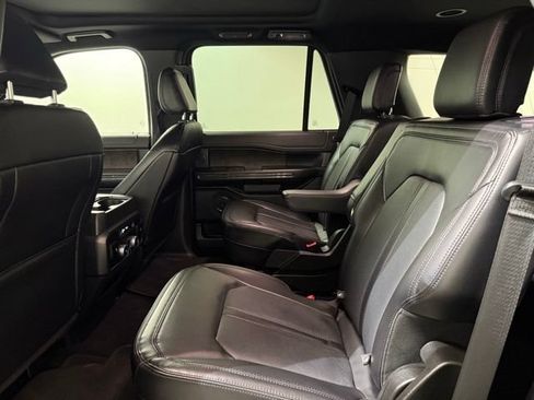 Used 2021 Ford Expedition Limited AWD/4WD image 25