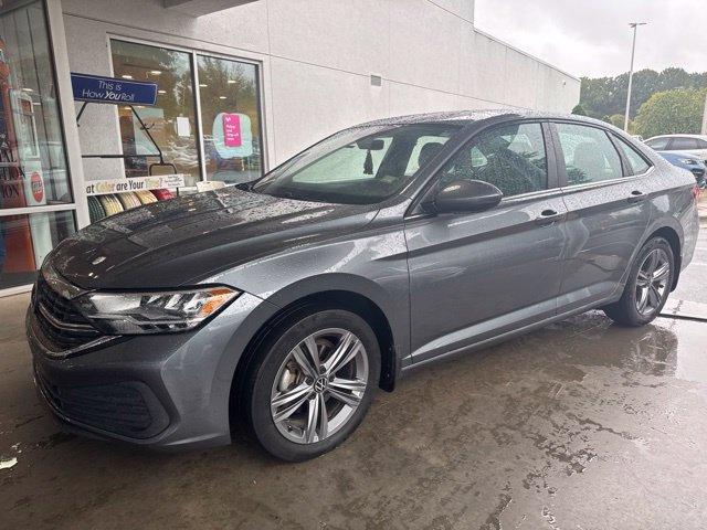 Used 2023 Volkswagen Jetta SE FWD image 7