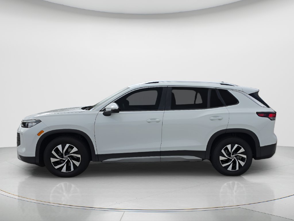 New 2026 Volkswagen Tiguan S FWD image 8