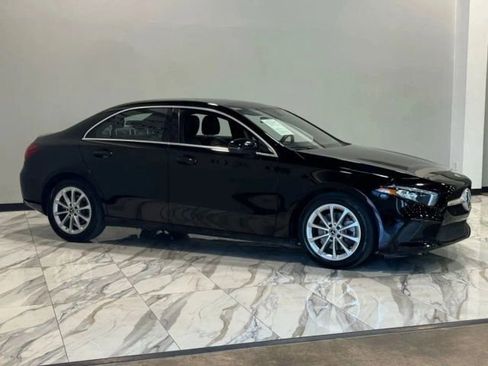 Used 2022 Mercedes-Benz A 220 image 5