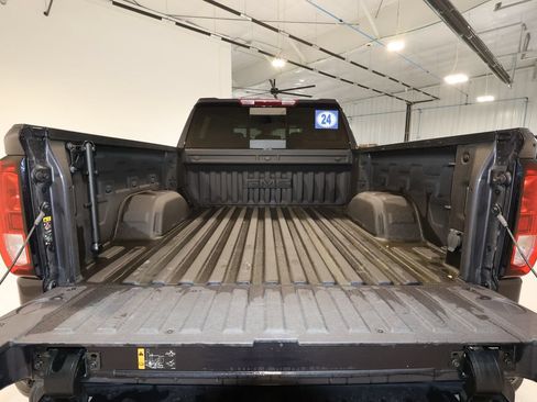Used 2024 GMC Sierra 1500 Elevation w/ Elevation Premium Package AWD/4WD image 25