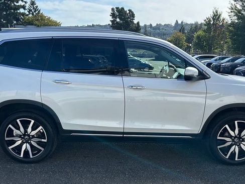 Used 2022 Honda Pilot Elite image 4