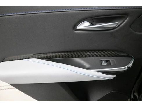 Used 2024 Cadillac XT4 Sport image 20