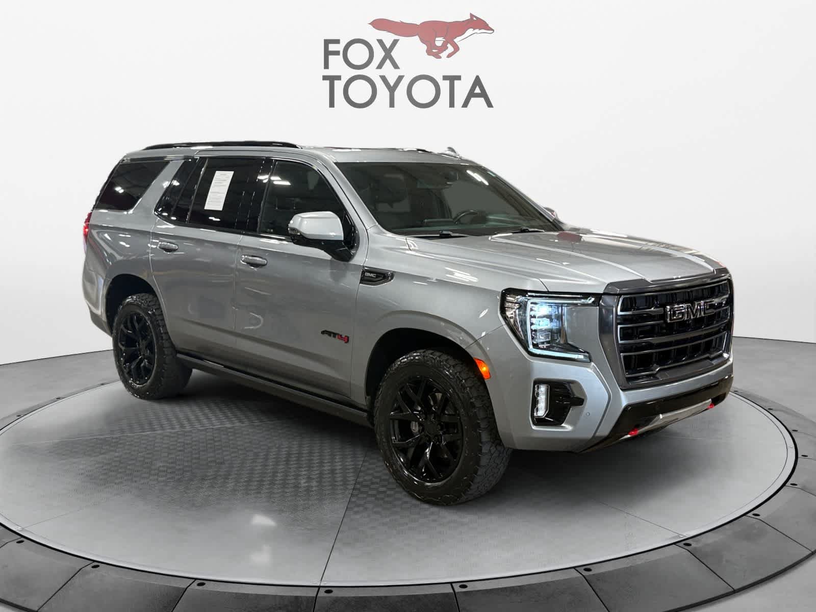 Used 2023 GMC Yukon AT4 w/ AT4 Premium Package AWD/4WD image 8