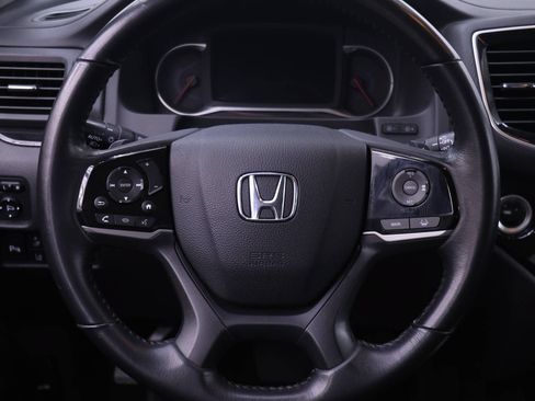 Certified 2020 Honda Pilot Touring image 13