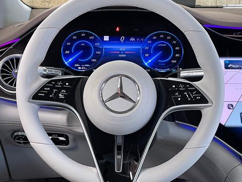 Used 2023 Mercedes-Benz EQS 580 4MATIC SUV image 26