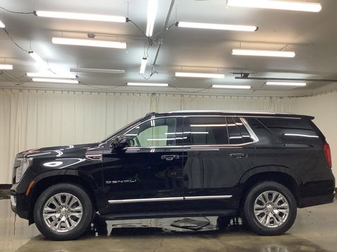 Used 2025 GMC Yukon Denali image 11