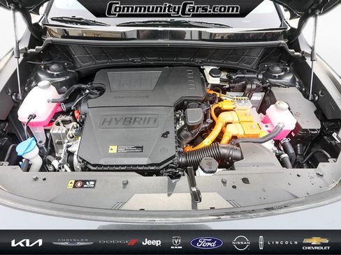 Certified 2025 Kia Niro SX image 22