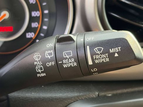 Used 2019 Jeep Wrangler Sport AWD/4WD image 25