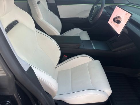 Used 2025 Tesla Model 3 Performance AWD/4WD image 11