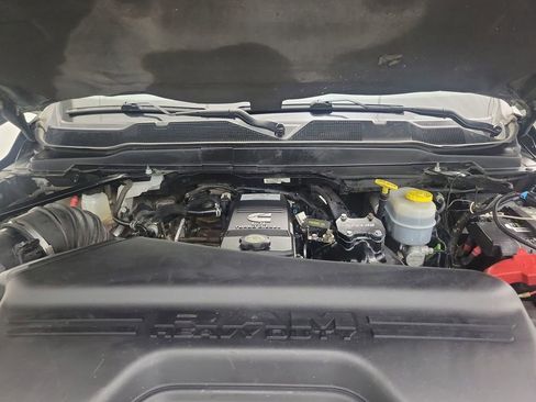 Used 2021 RAM 3500 Laramie image 31