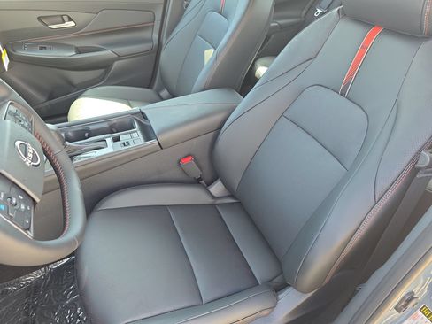 New 2026 Nissan Sentra SR w/ SR Premium Package FWD image 14