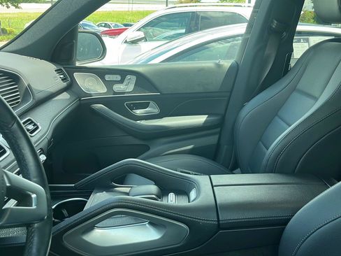 Certified 2023 Mercedes-Benz GLS 450 4MATIC image 6