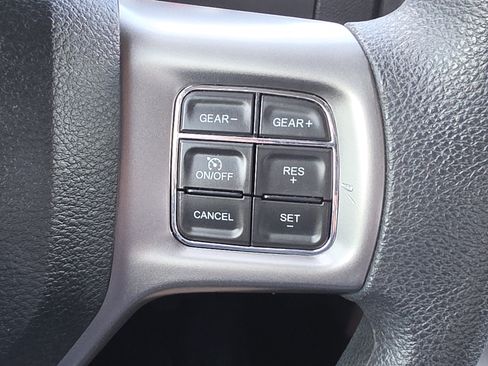Used 2022 RAM 1500 Classic SLT w/ Electronics Group AWD/4WD image 17