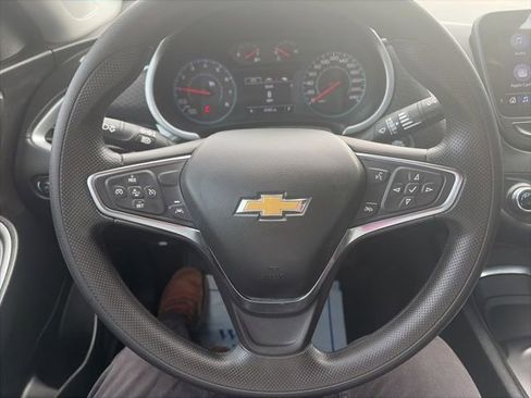 Used 2024 Chevrolet Malibu LT image 20