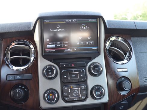 Used 2014 Ford F350 Lariat w/ Lariat Interior Package image 17