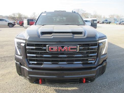 New 2026 GMC Sierra 3500 AT4 w/ AT4 Premium Plus Package image 12