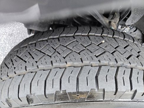 Used 2023 Ford F150 XLT w/ Equipment Group 302A High image 9