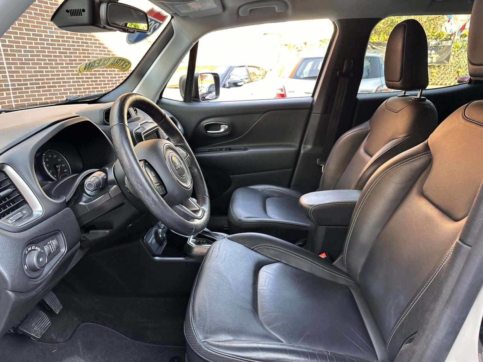 Used 2020 Jeep Renegade Limited AWD/4WD image 16